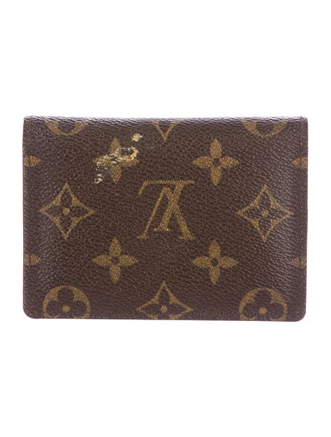 Louis Vuitton wallet identification